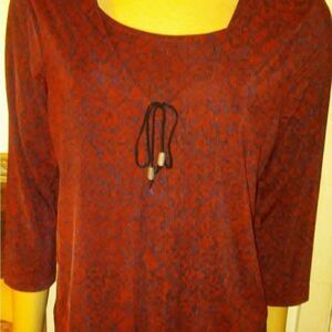 Islander half sleeve silky shirt, size medium